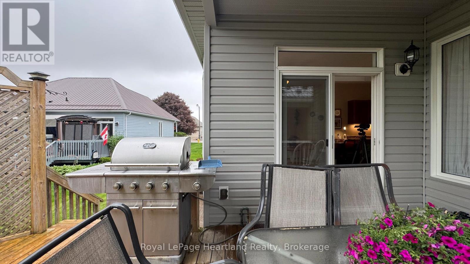 23 Stornoway Crescent Property Photo 40