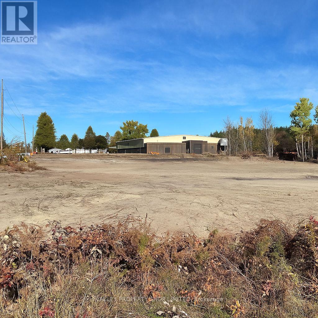 331 Boundary Road E Property Photo 1