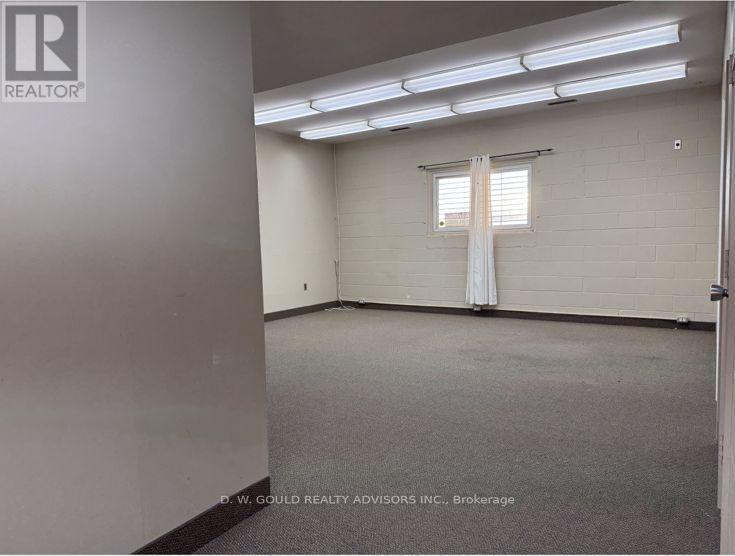 330 Sidney Street Property Photo 13