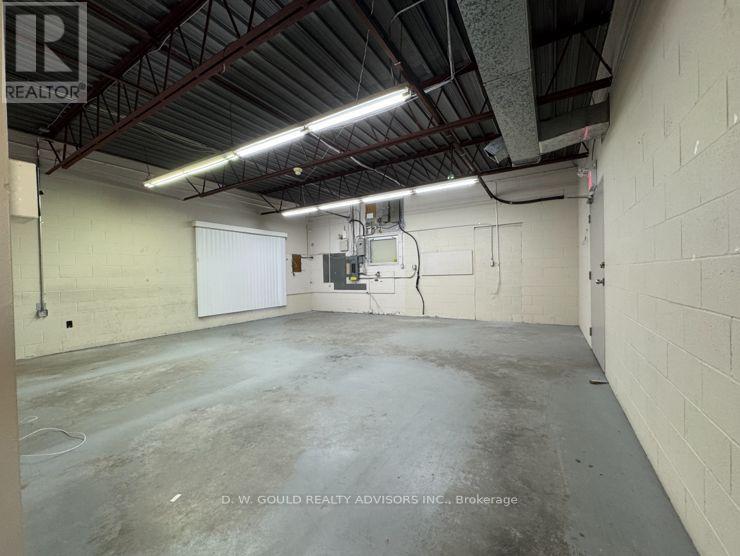 330 Sidney Street Property Photo 14