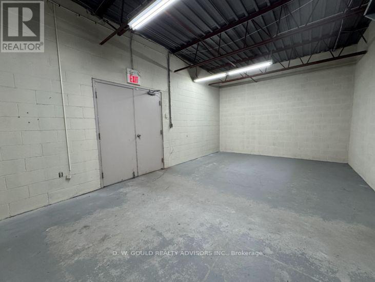 330 Sidney Street Property Photo 16