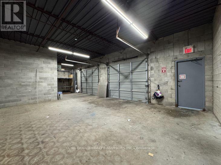330 Sidney Street Property Photo 19
