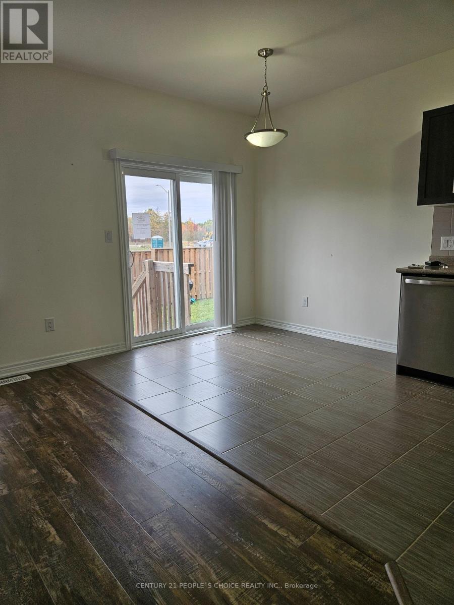 180 Sunflower Place Property Photo 4