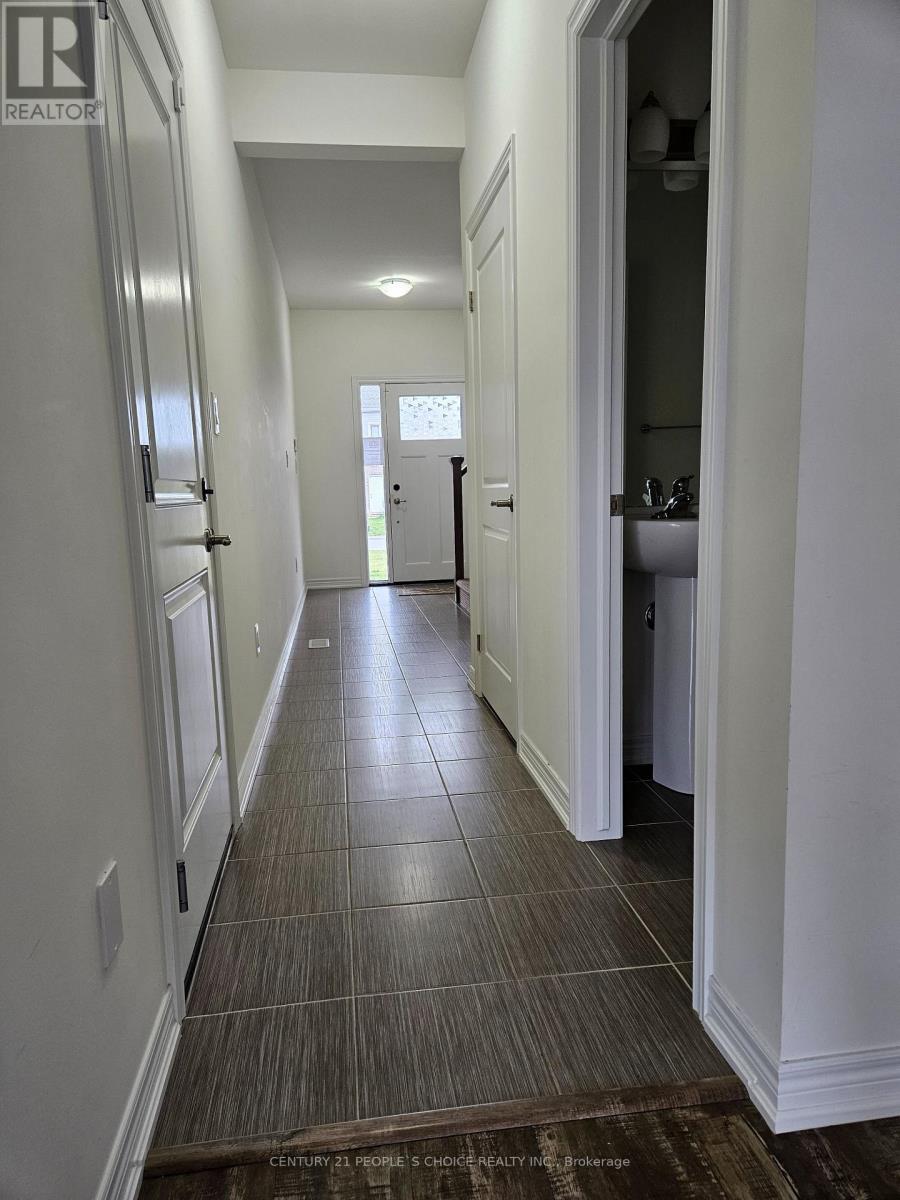 180 Sunflower Place Property Photo 5