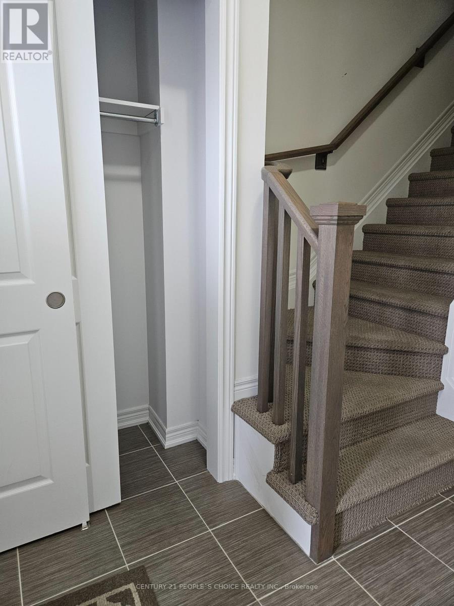 180 Sunflower Place Property Photo 11