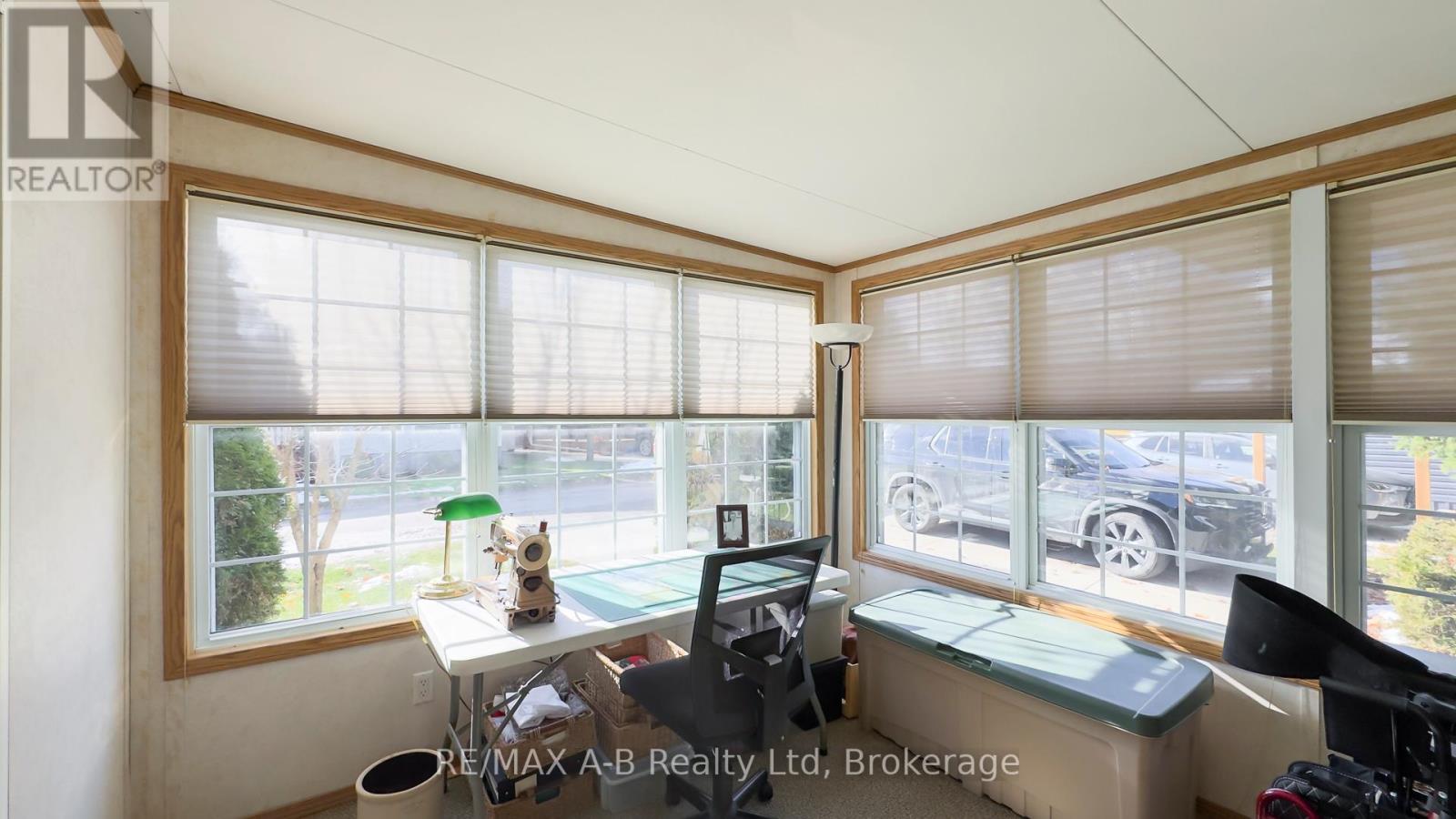 909 - 316489 31st Line Property Photo 5