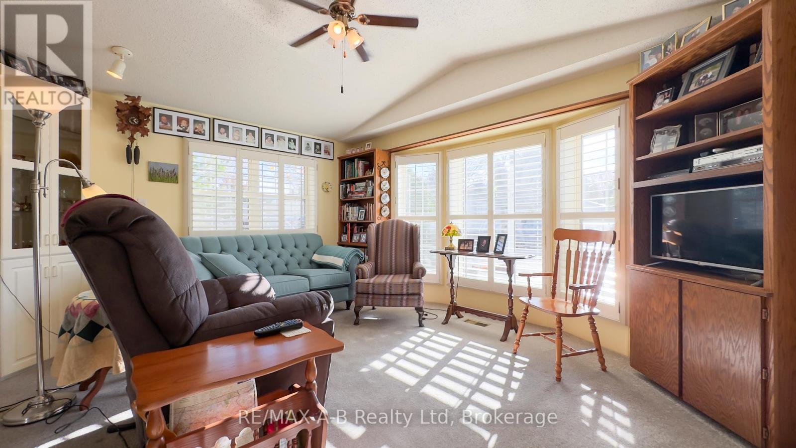 909 - 316489 31st Line Property Photo 8