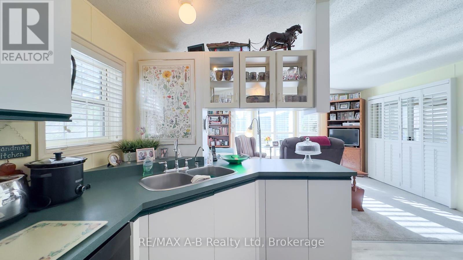 909 - 316489 31st Line Property Photo 12