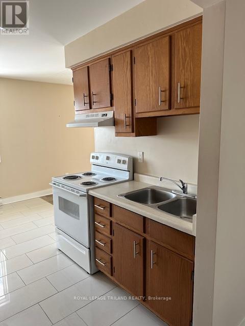 221 Highview Drive Property Photo 8