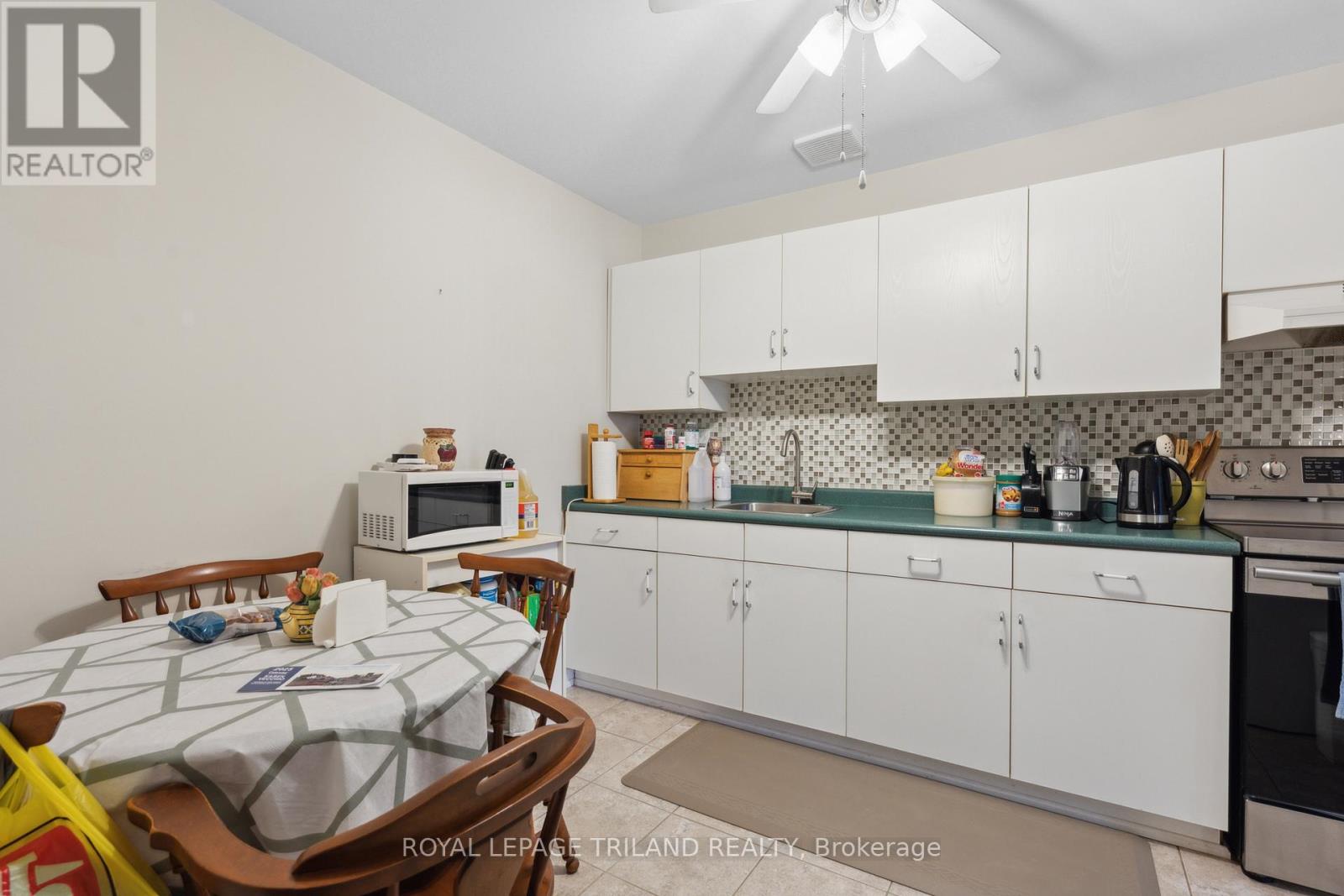 70 Stokes Road Property Photo 26