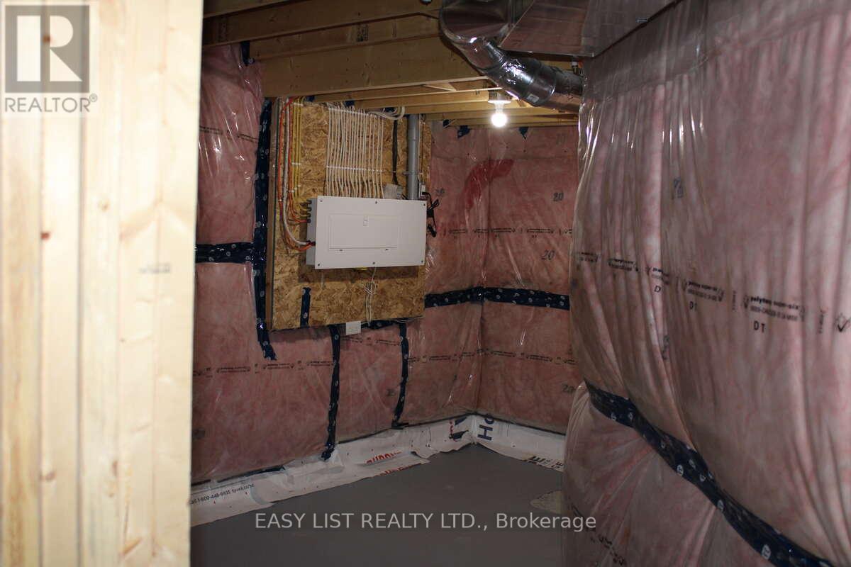 244 O'neil Street Property Photo 14