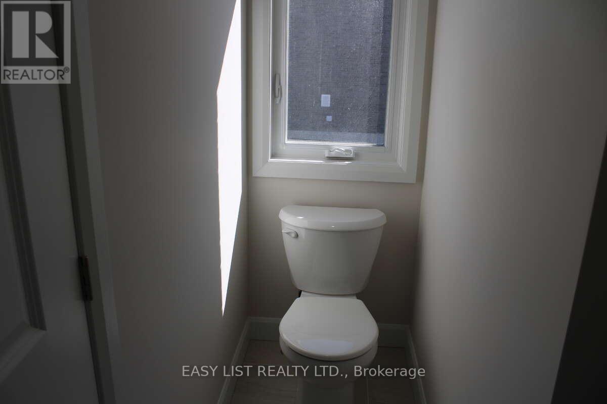 244 O'neil Street Property Photo 18