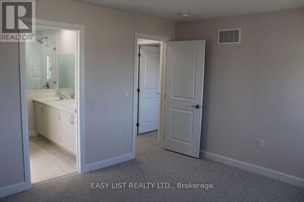 244 O'neil Street Property Photo 22