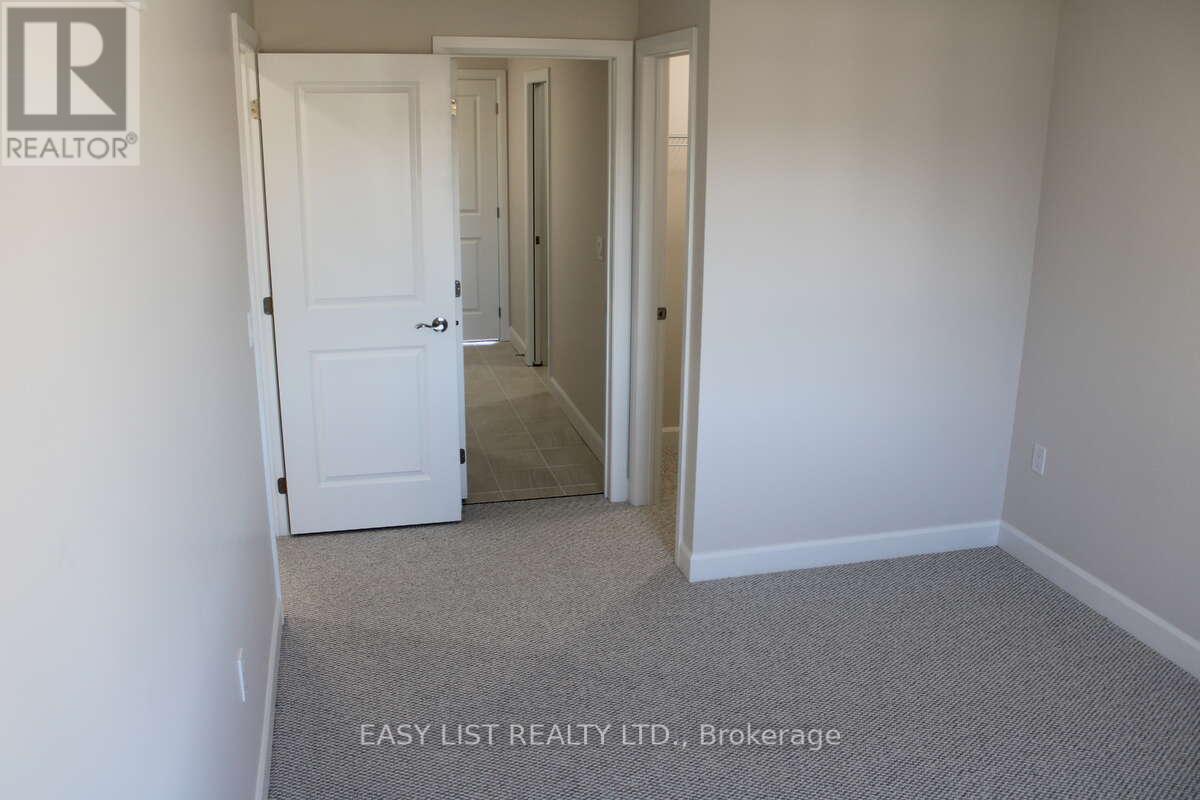 244 O'neil Street Property Photo 23