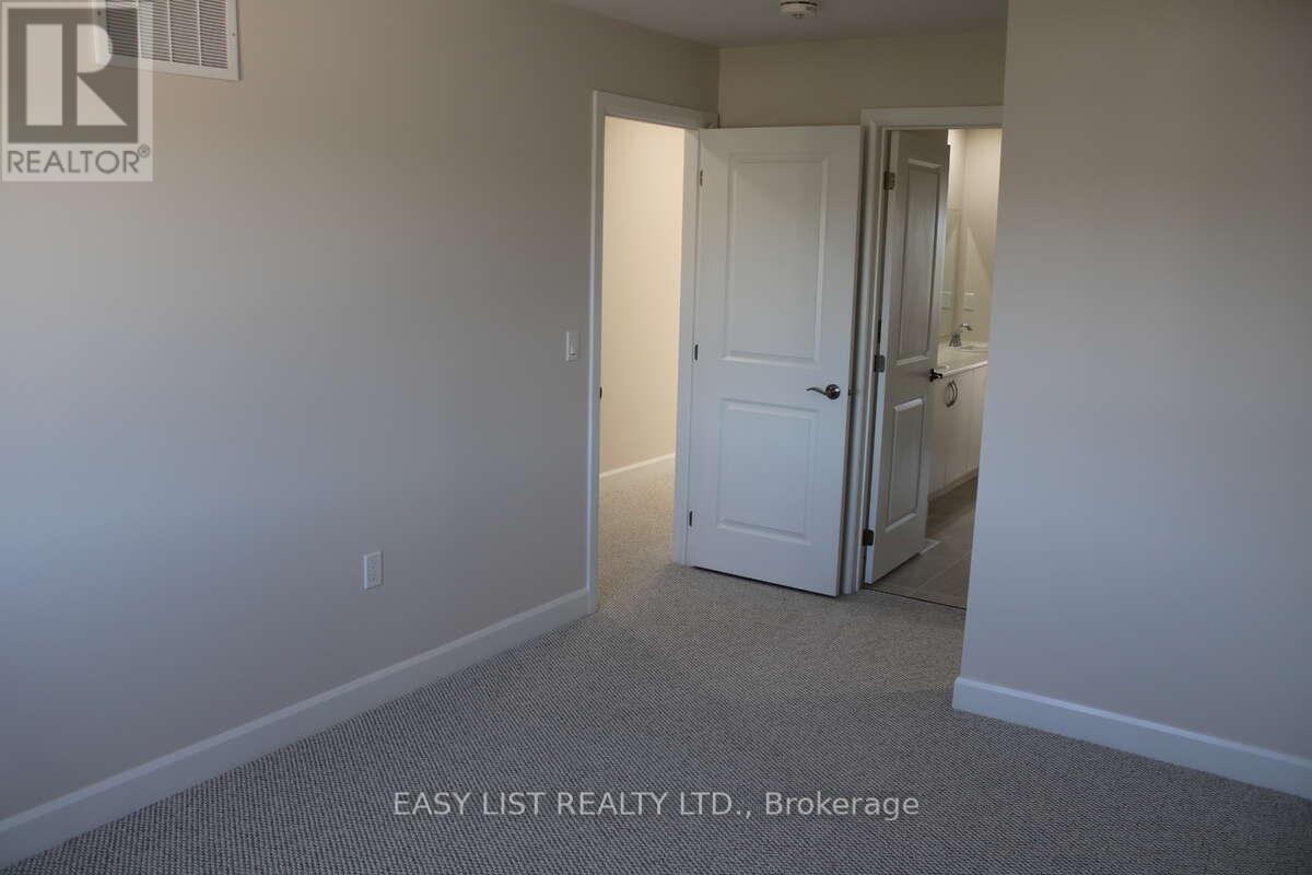 244 O'neil Street Property Photo 24