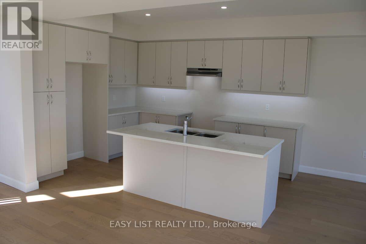 244 O'neil Street Property Photo 28