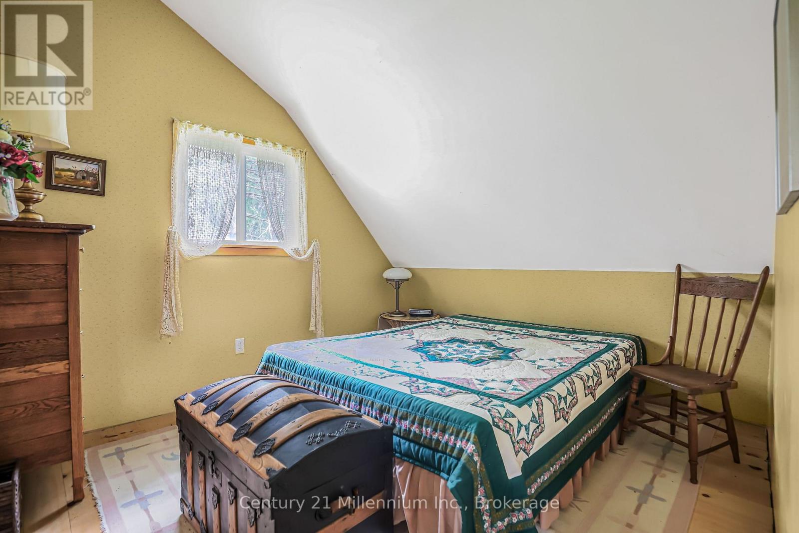 264701 Southgate 26 Road Property Photo 19