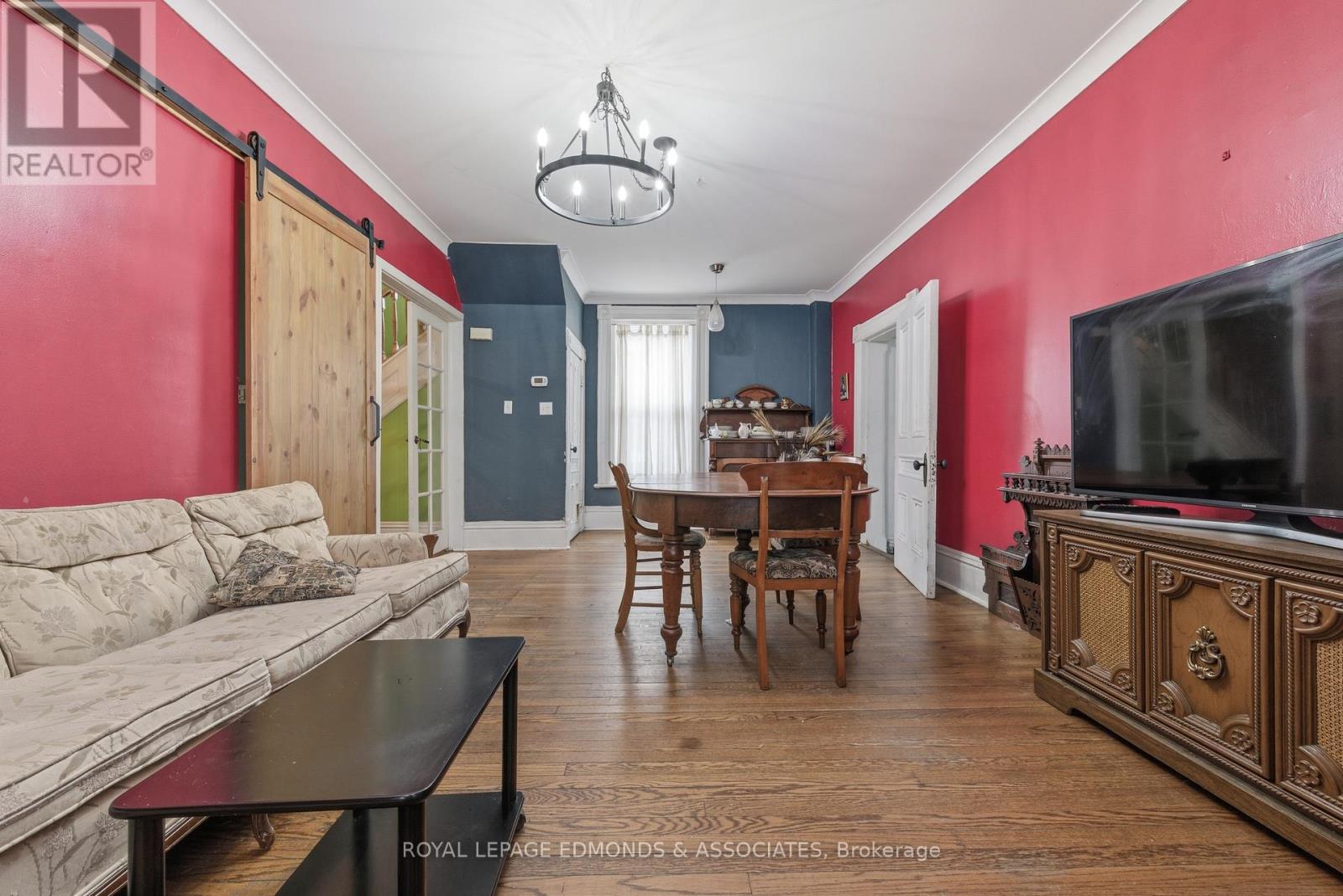 198 Mcallister Street Property Photo 9
