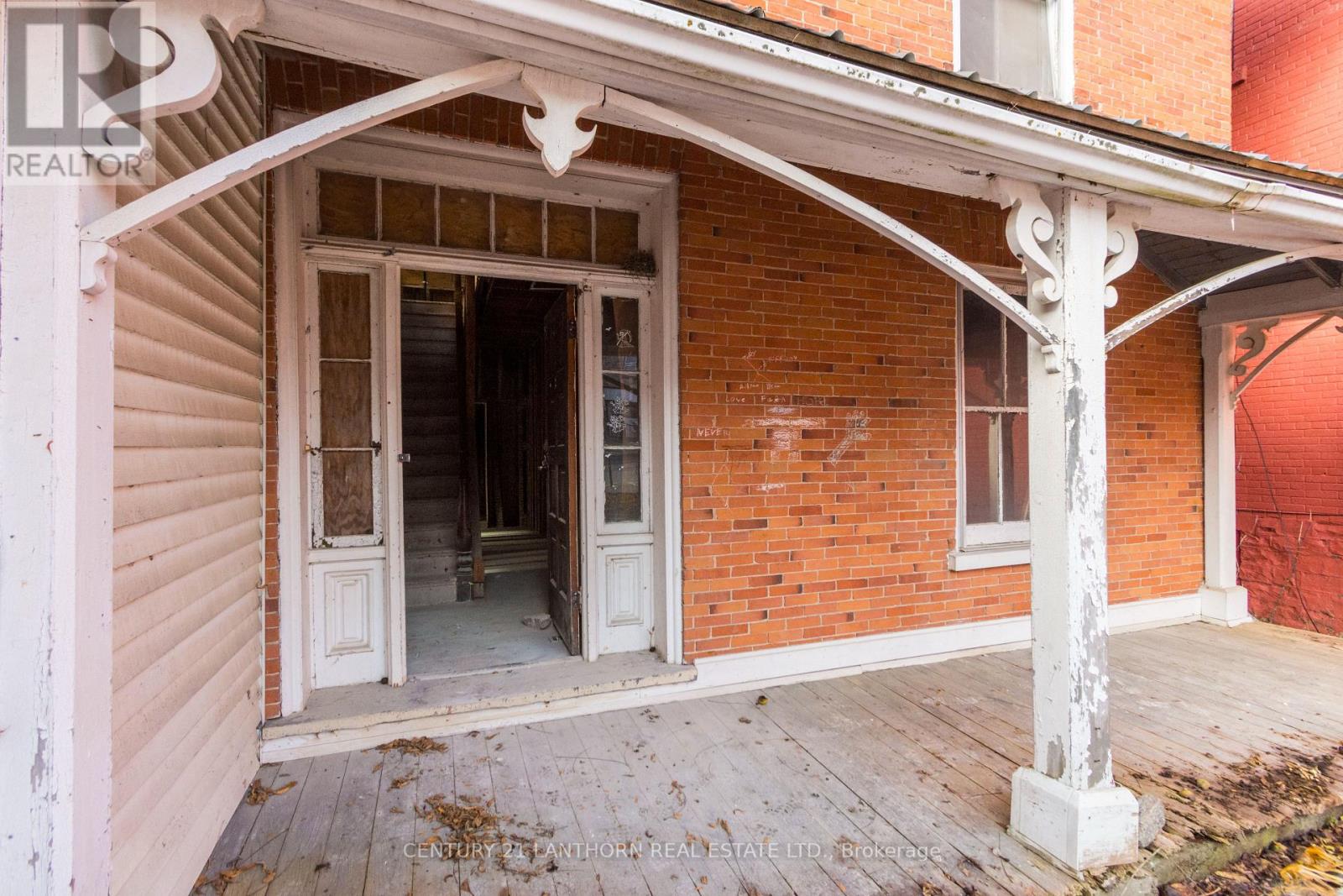 3 Forsyth Street Property Photo 2