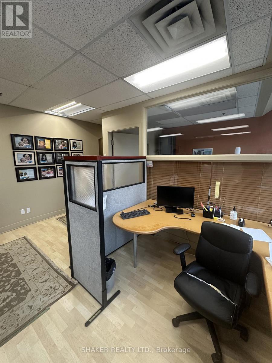 44 Byward Market Square Property Photo 4