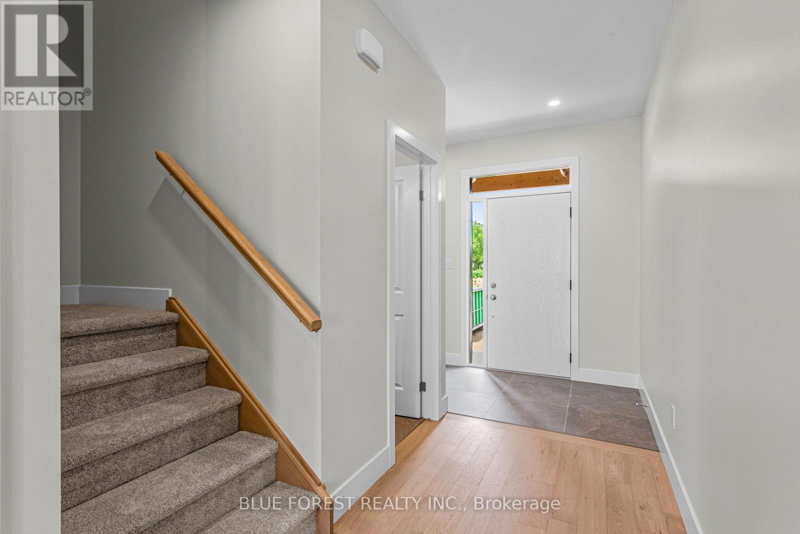 245 Mctavish Street Property Photo 17