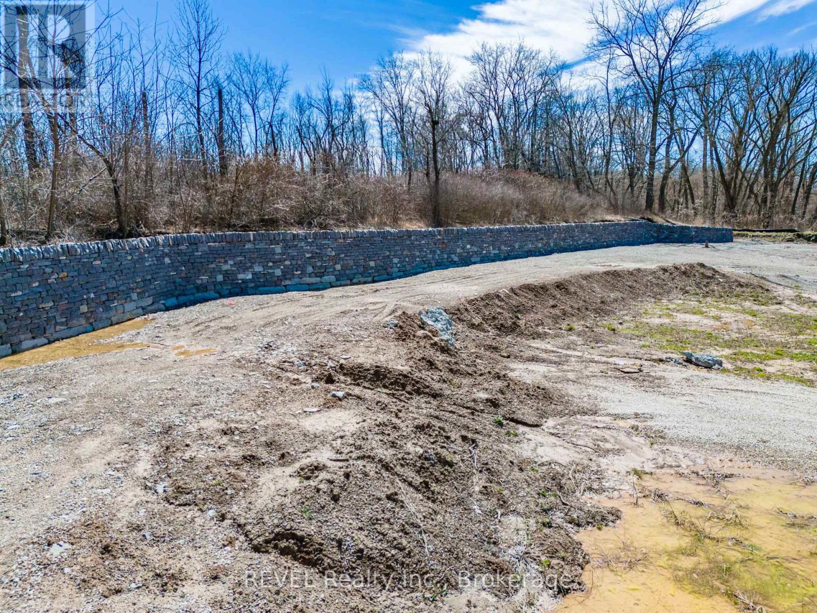 2203 Niagara Stone Road Property Photo 12