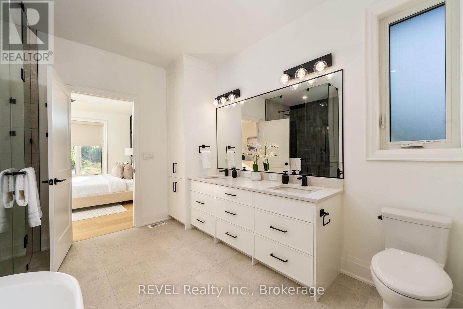 1 Anchor Road Property Photo 22