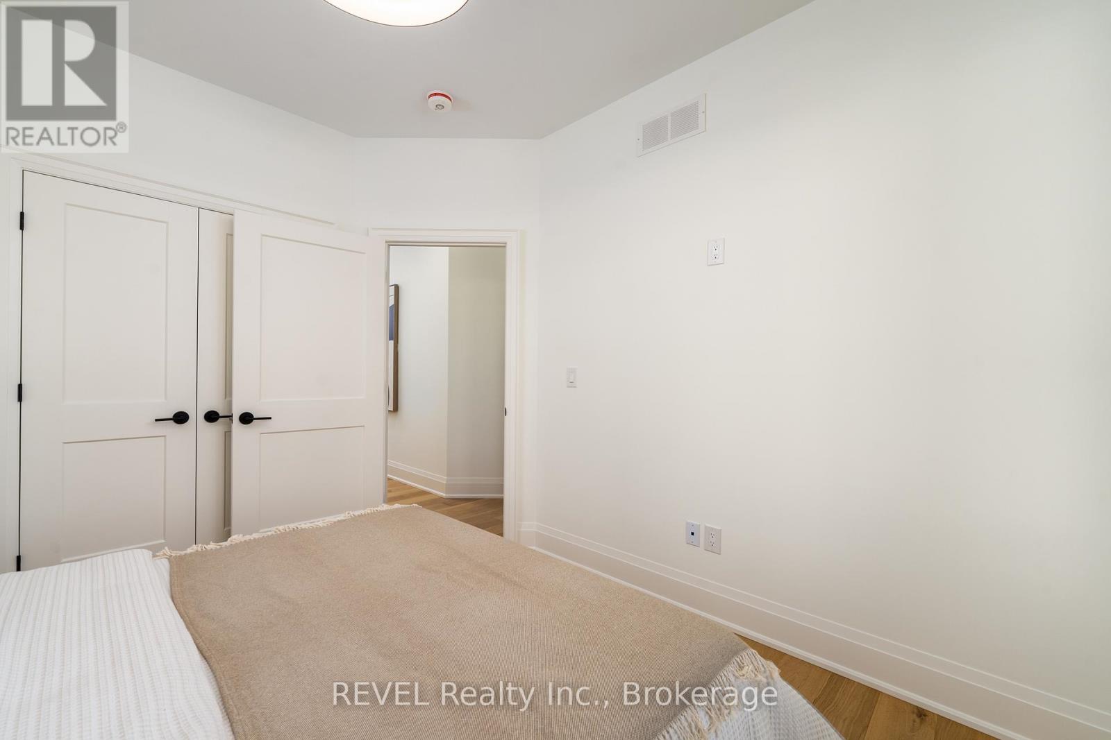 1 Anchor Road Property Photo 28