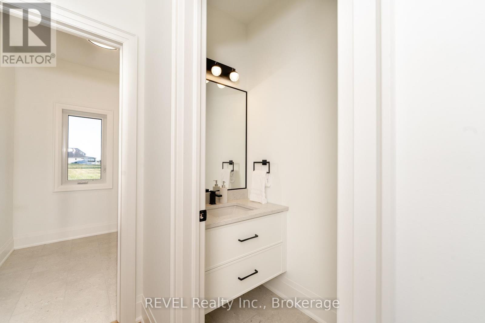 1 Anchor Road Property Photo 32