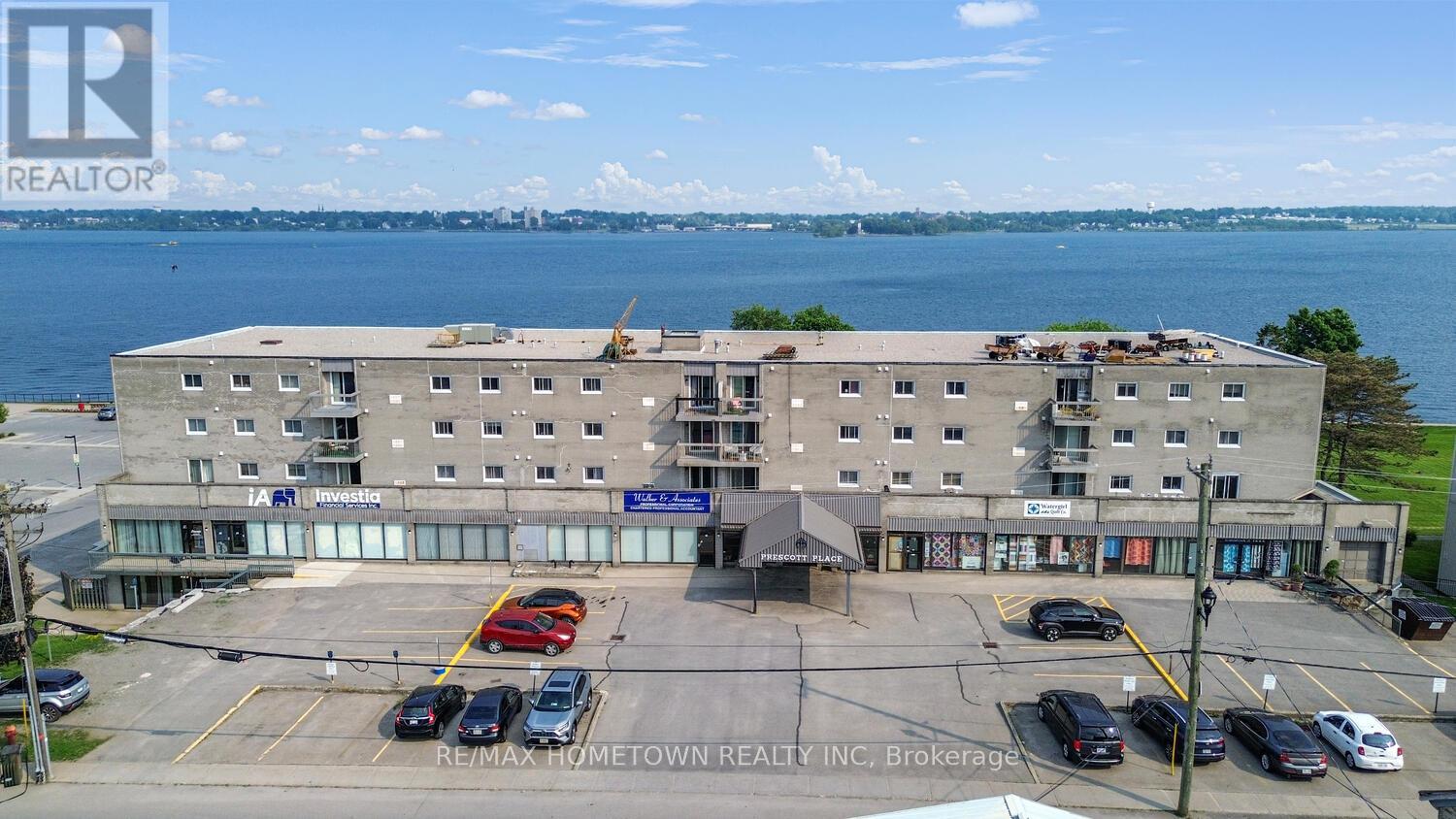 309 - 235 Water Street Property Photo 7