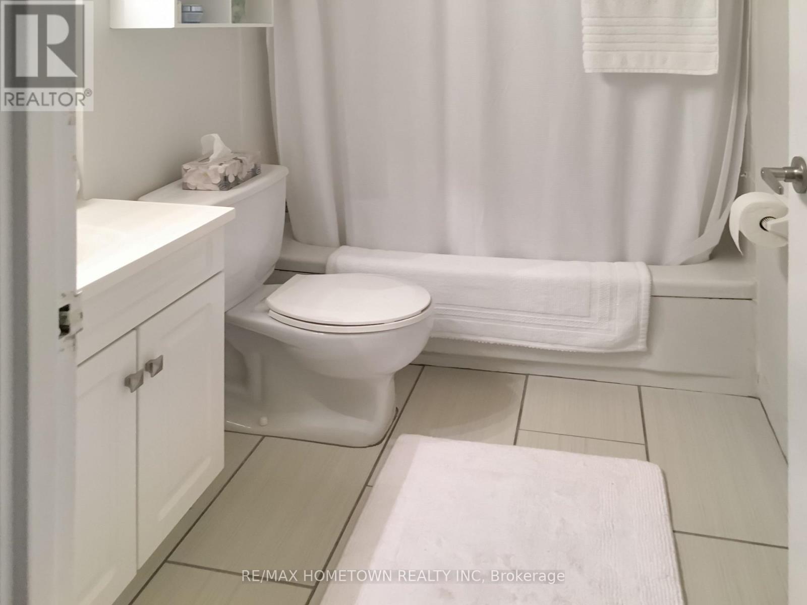 309 - 235 Water Street Property Photo 15