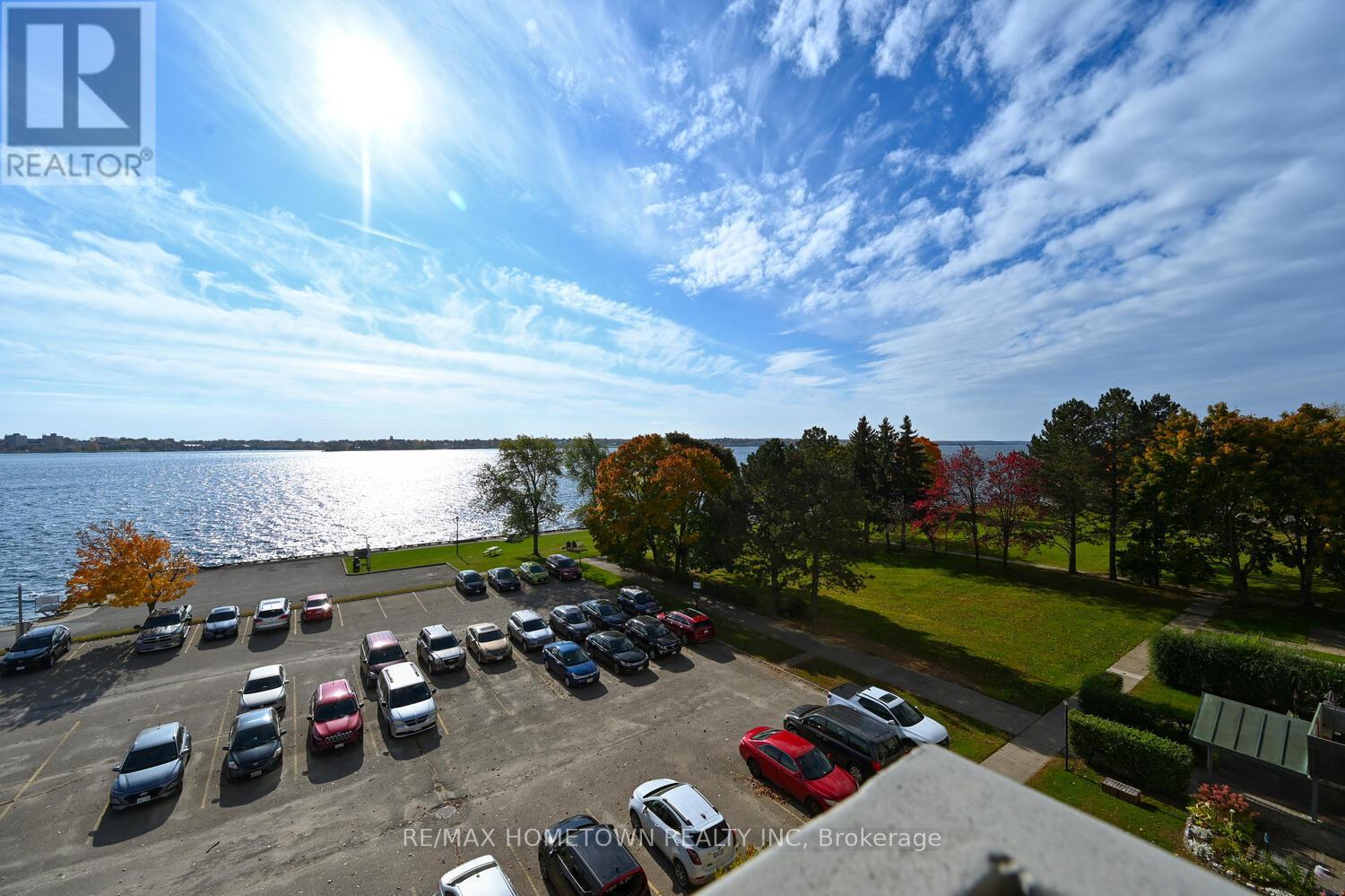 309 - 235 Water Street Property Photo 17