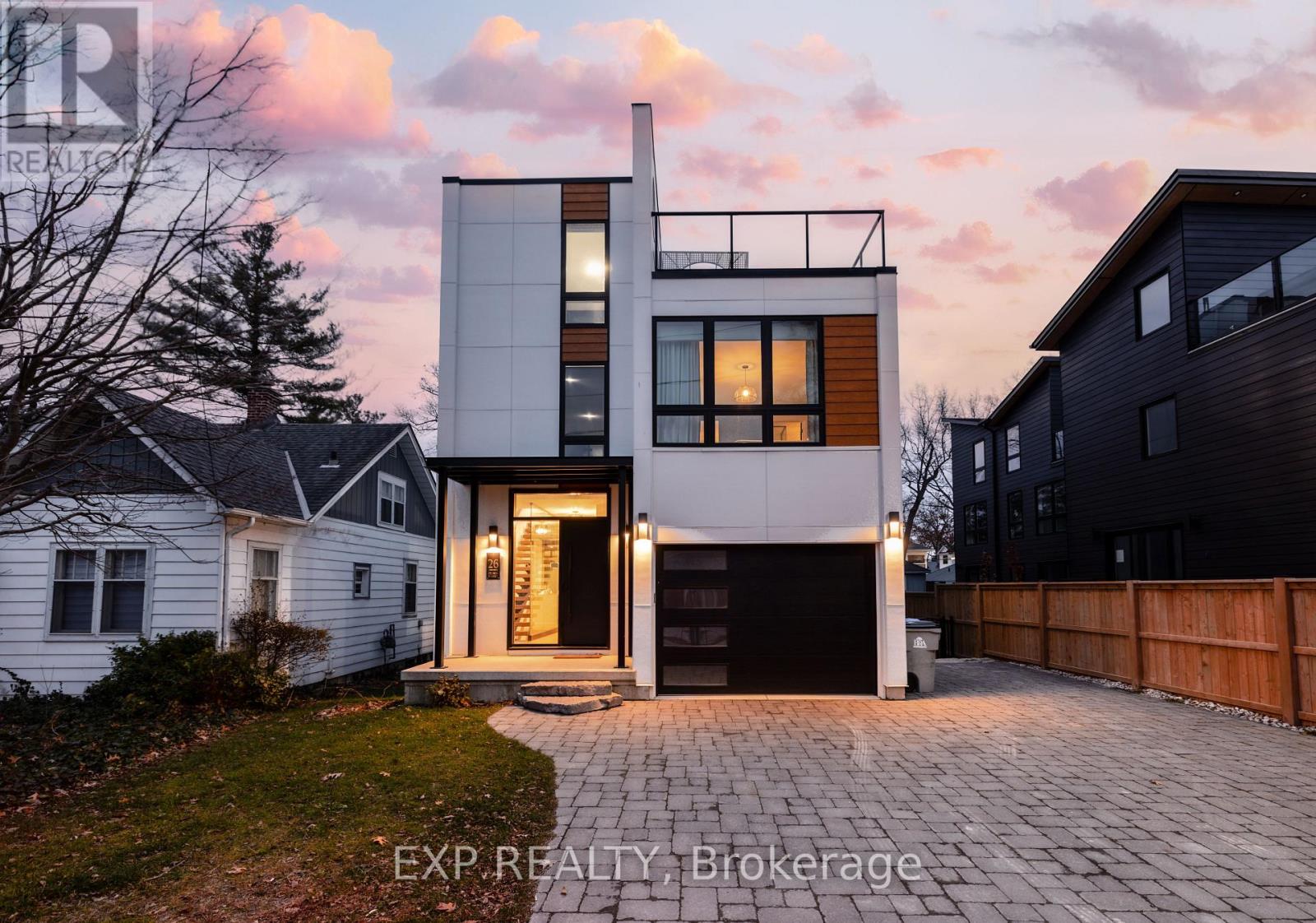 26 HURON STREET Property Photo 1