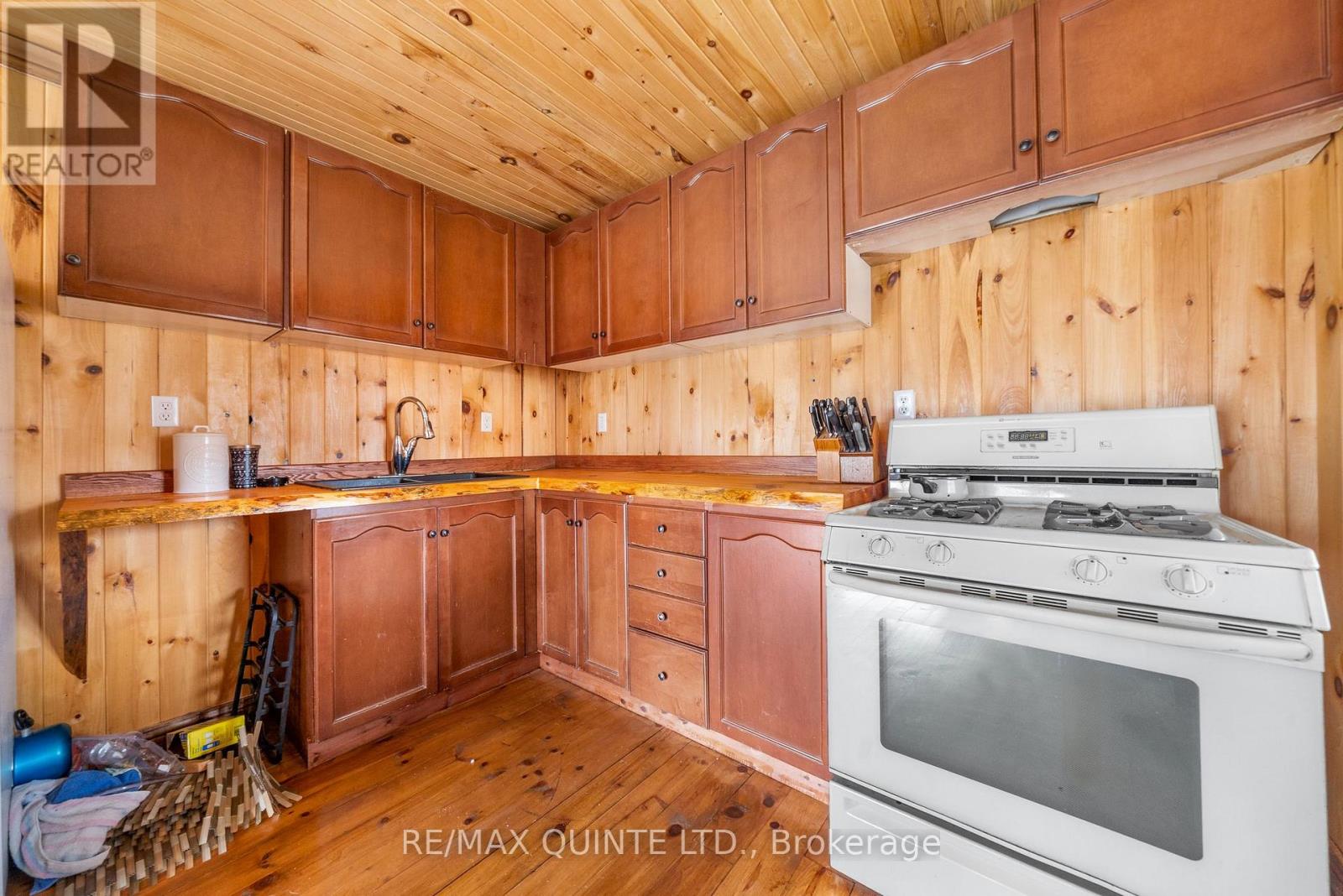 1340 Flinton Road Property Photo 13