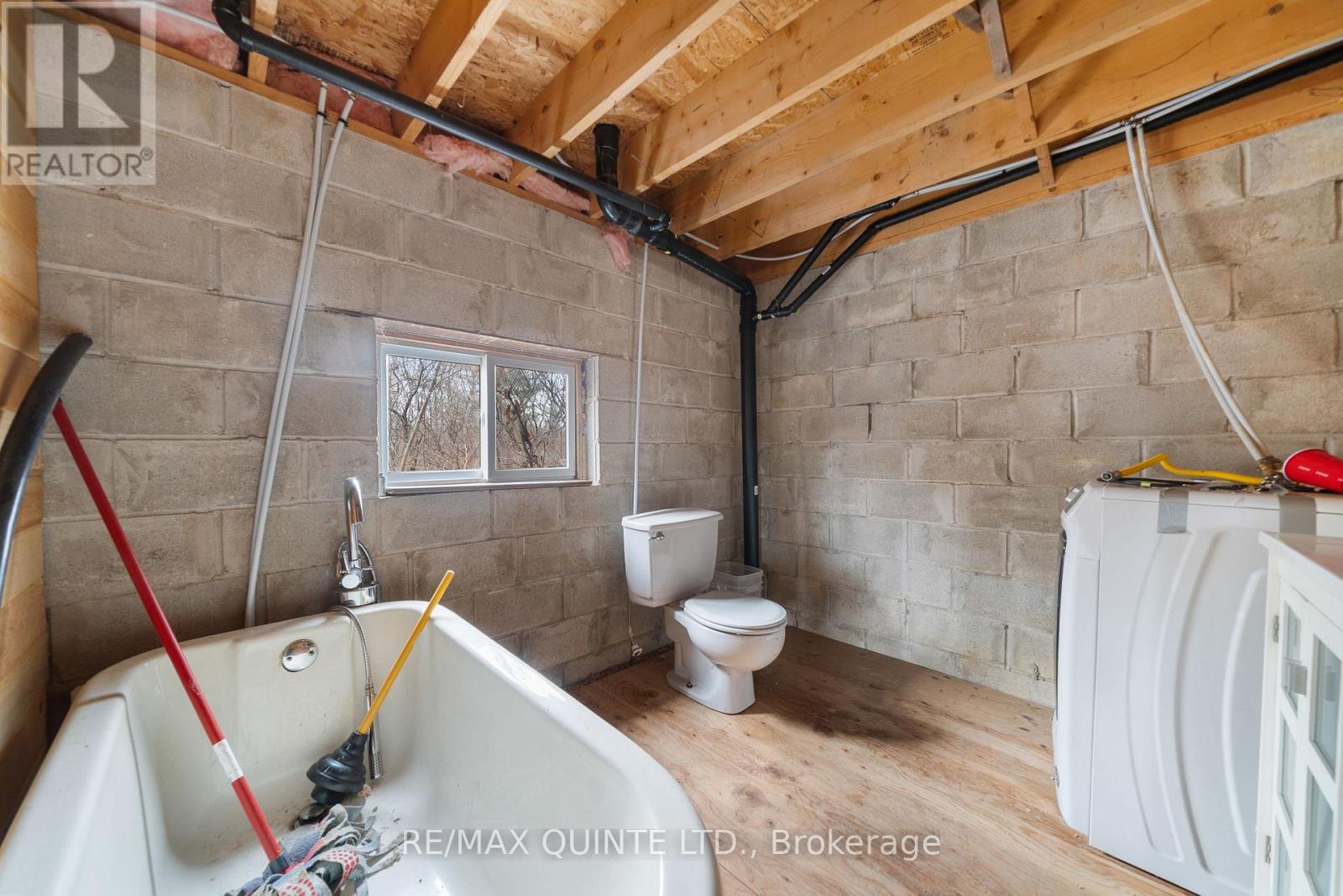 1340 Flinton Road Property Photo 25