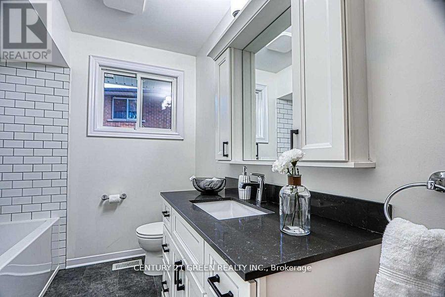 164 Gardiner Drive Property Photo 20