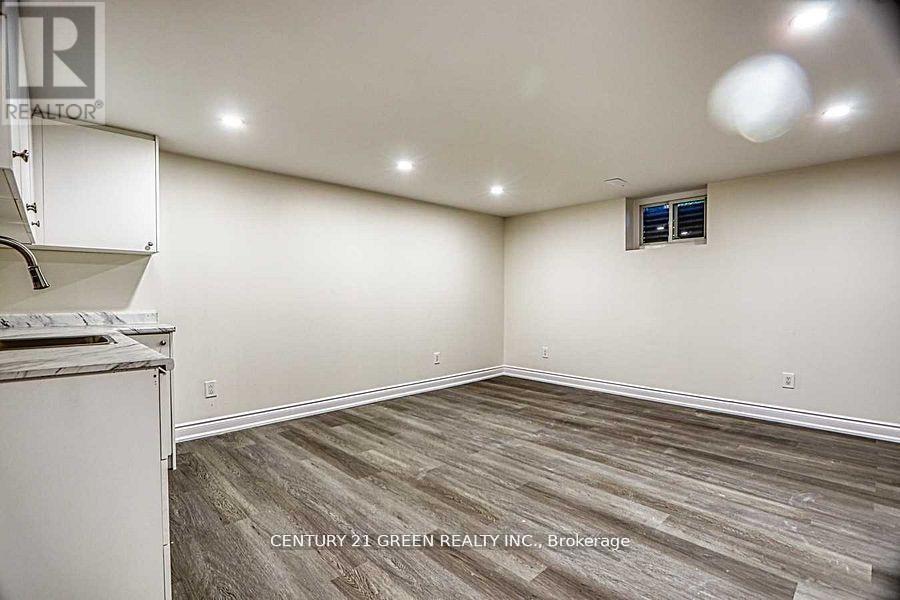 164 Gardiner Drive Property Photo 29