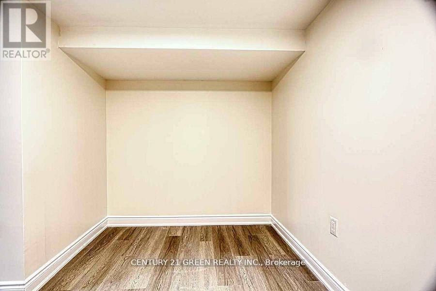 164 Gardiner Drive Property Photo 33