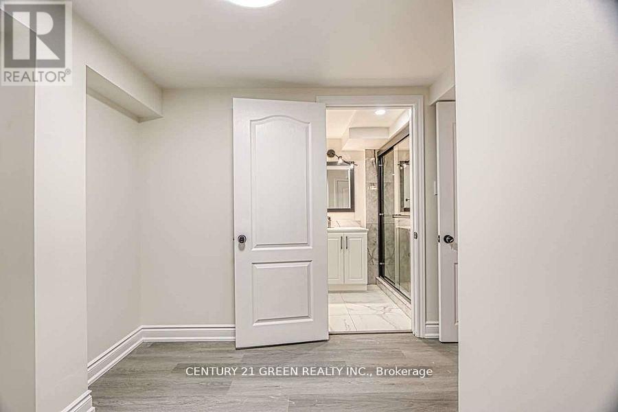 164 Gardiner Drive Property Photo 35