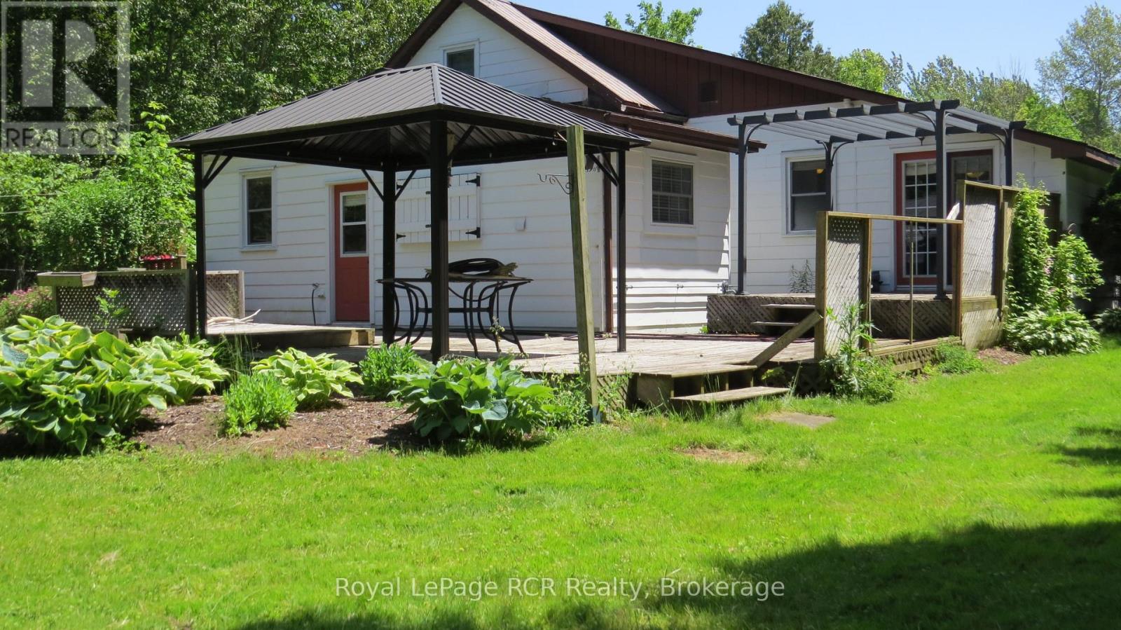164 Edward Street Property Photo 3
