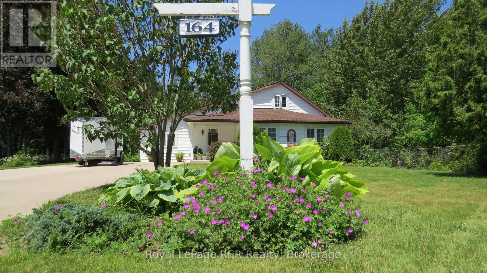 164 Edward Street Property Photo 4