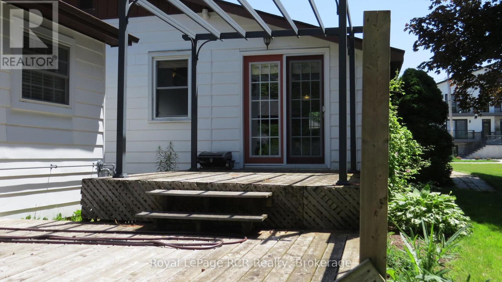 164 Edward Street Property Photo 9
