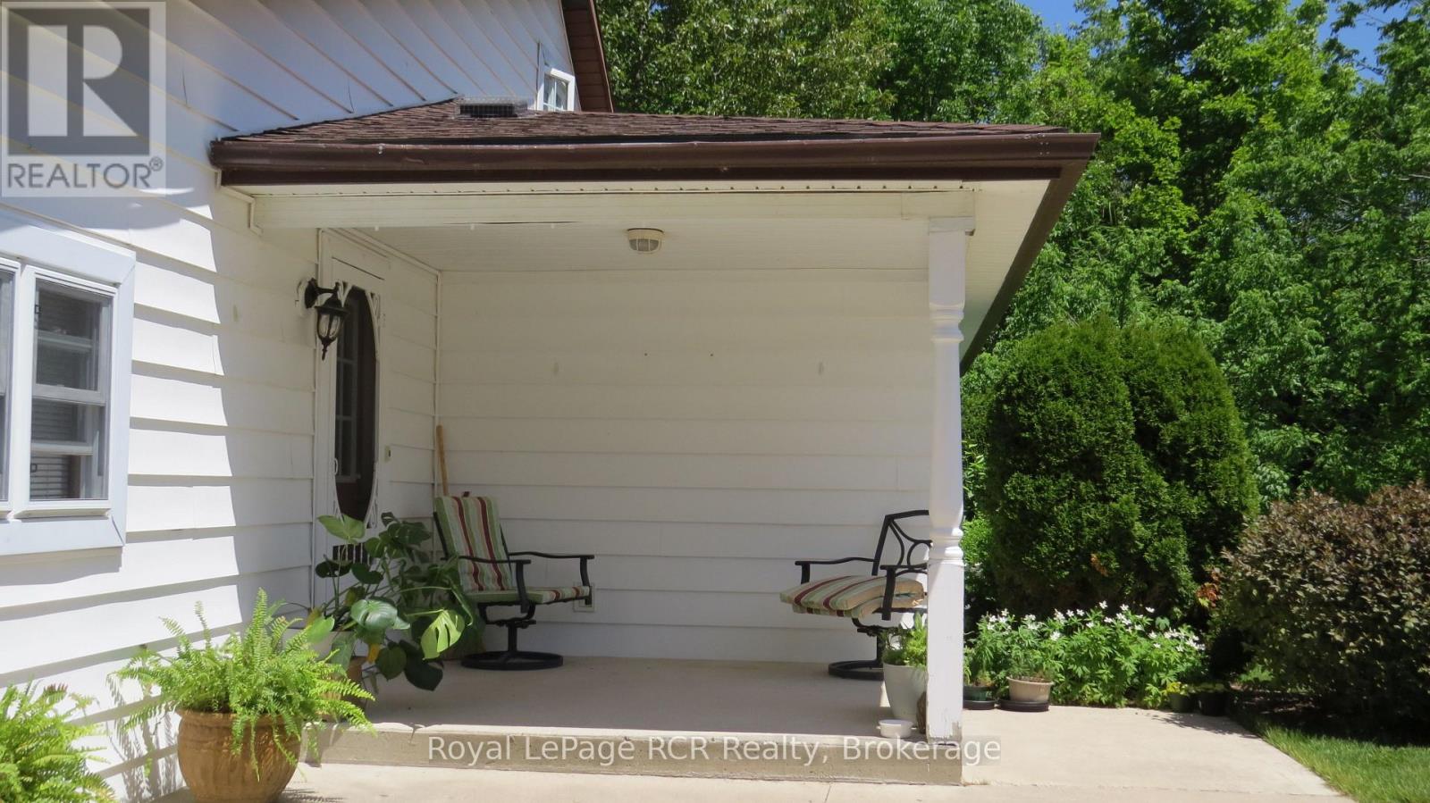 164 Edward Street Property Photo 12