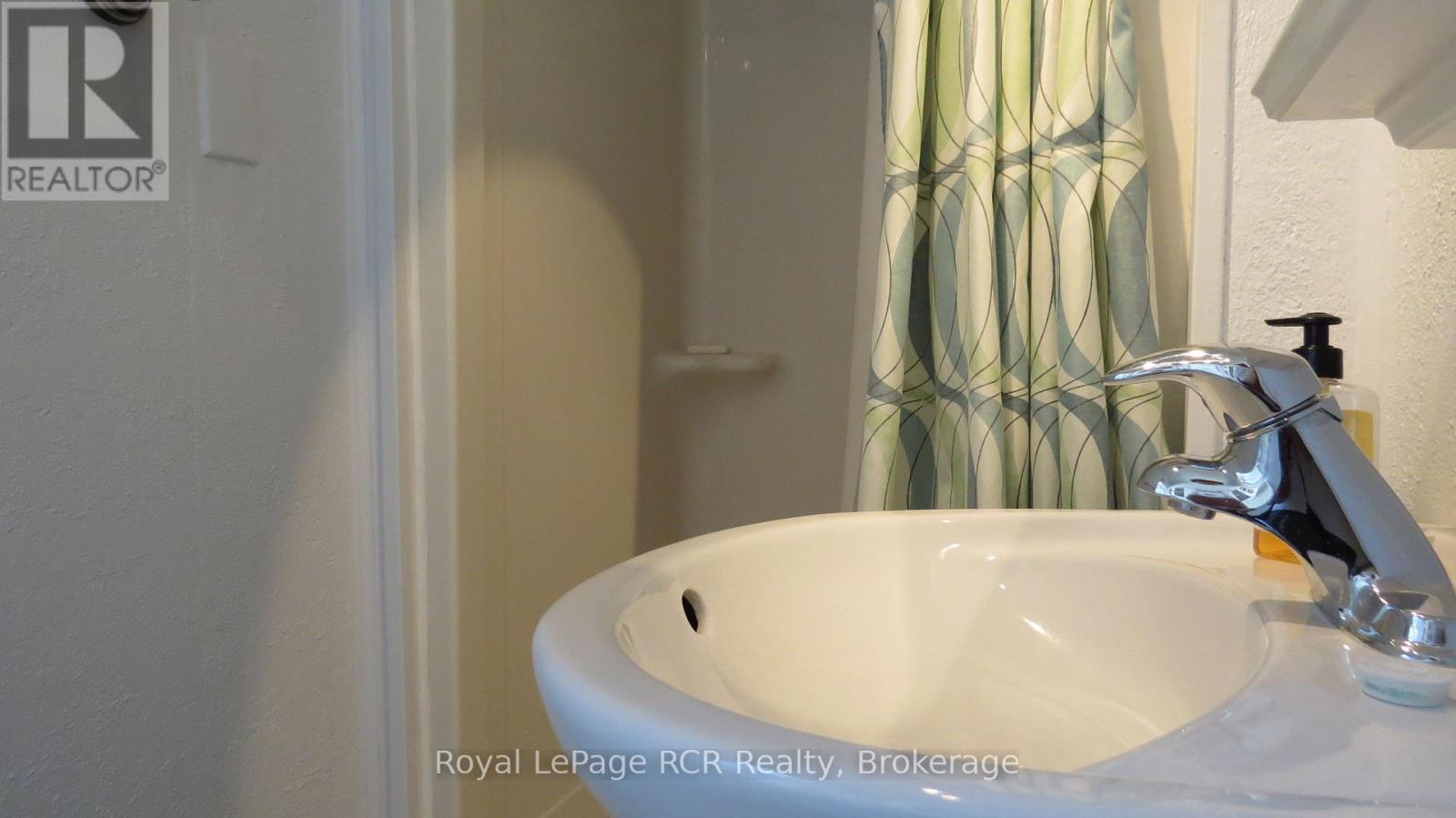 164 Edward Street Property Photo 21