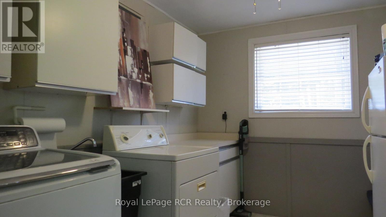 164 Edward Street Property Photo 30