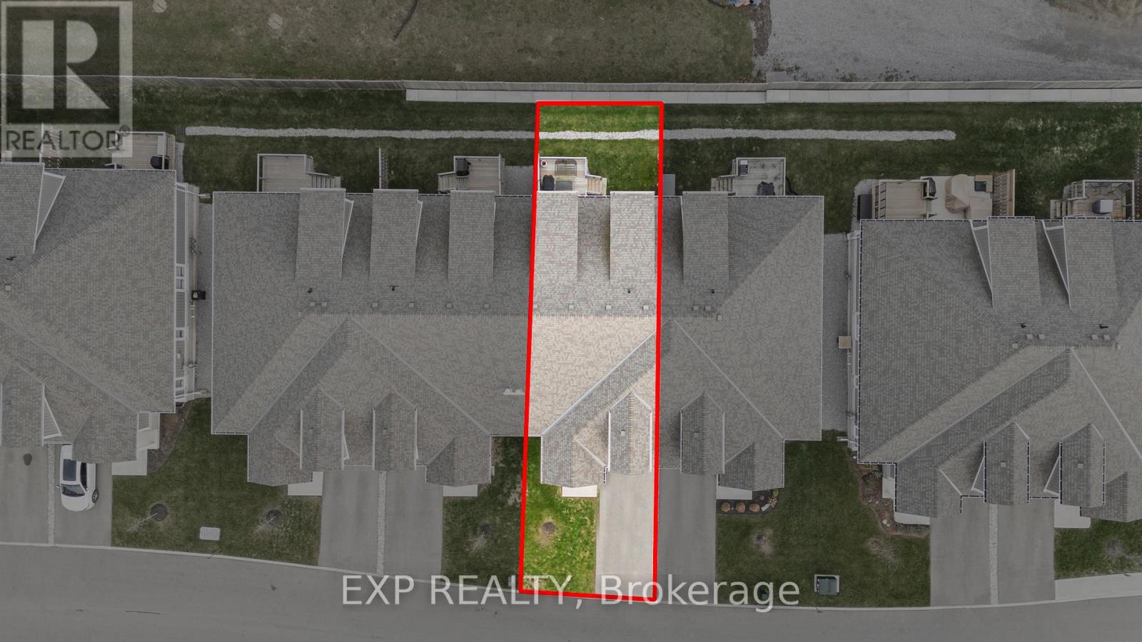 31 - 744 Nelson Street W Property Photo 49