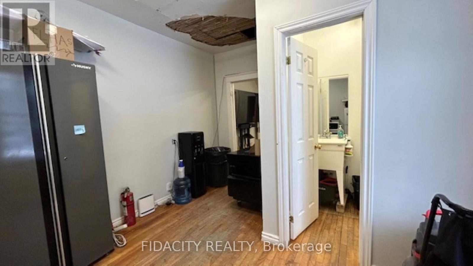 87 Richmond Road Property Photo 3