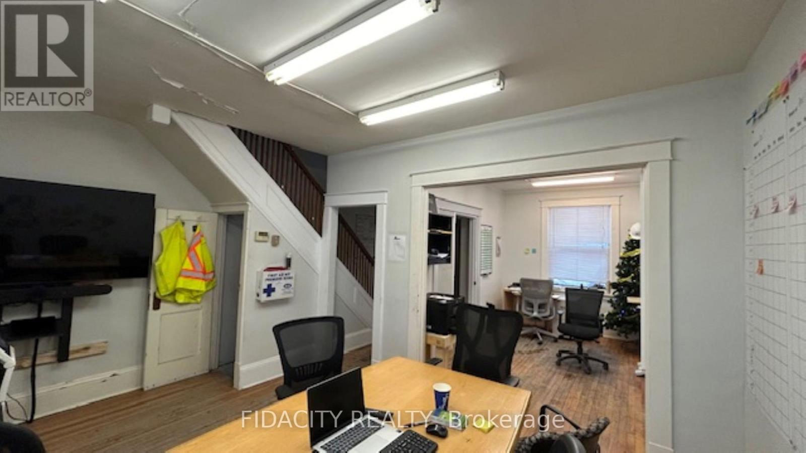 87 Richmond Road Property Photo 4