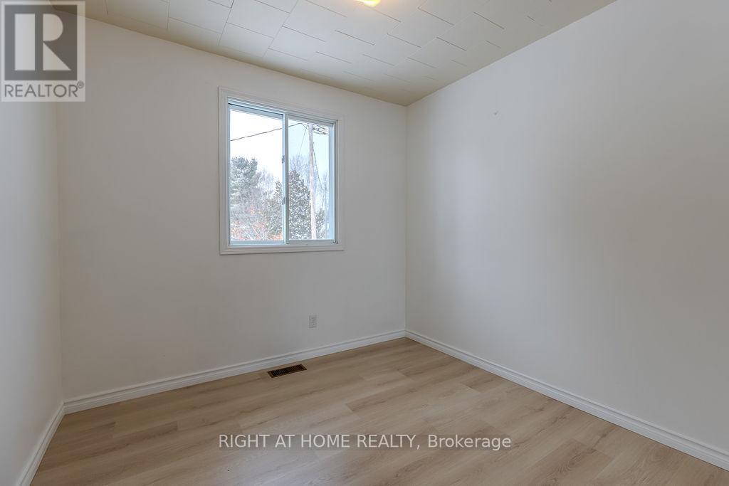 28 Jackpine Street Property Photo 27