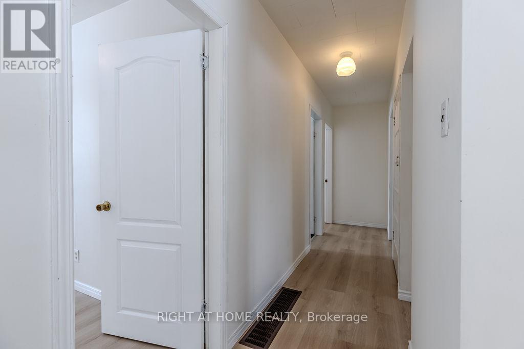 28 Jackpine Street Property Photo 29